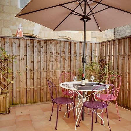 Ferienwohnung Logis Loiseau Avec Terrasse Saint-Émilion Exterior foto